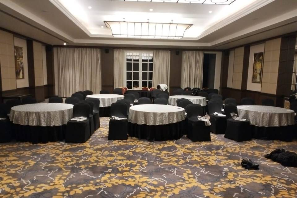 Banquet hall
