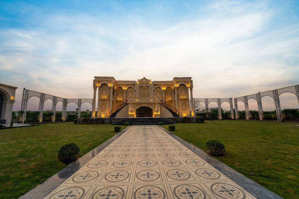 Lawn area