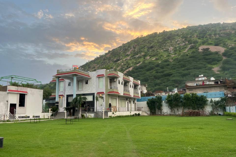 Lawn area