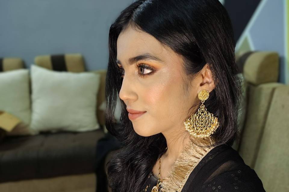 Party makeup