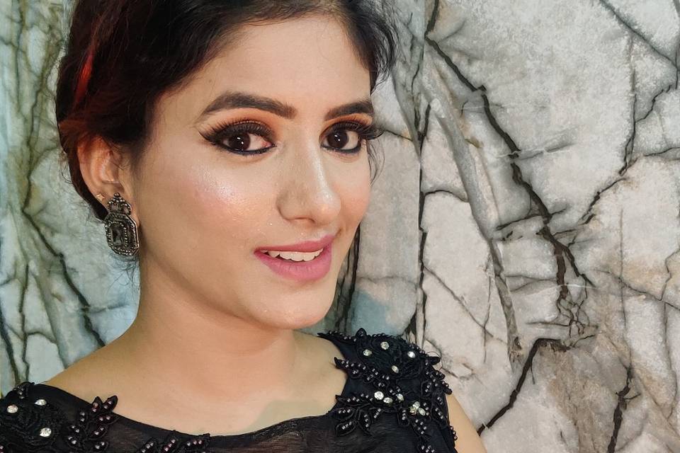 Party makeup