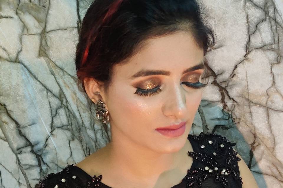 Party makeup
