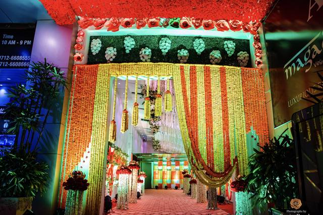 Entrance decor