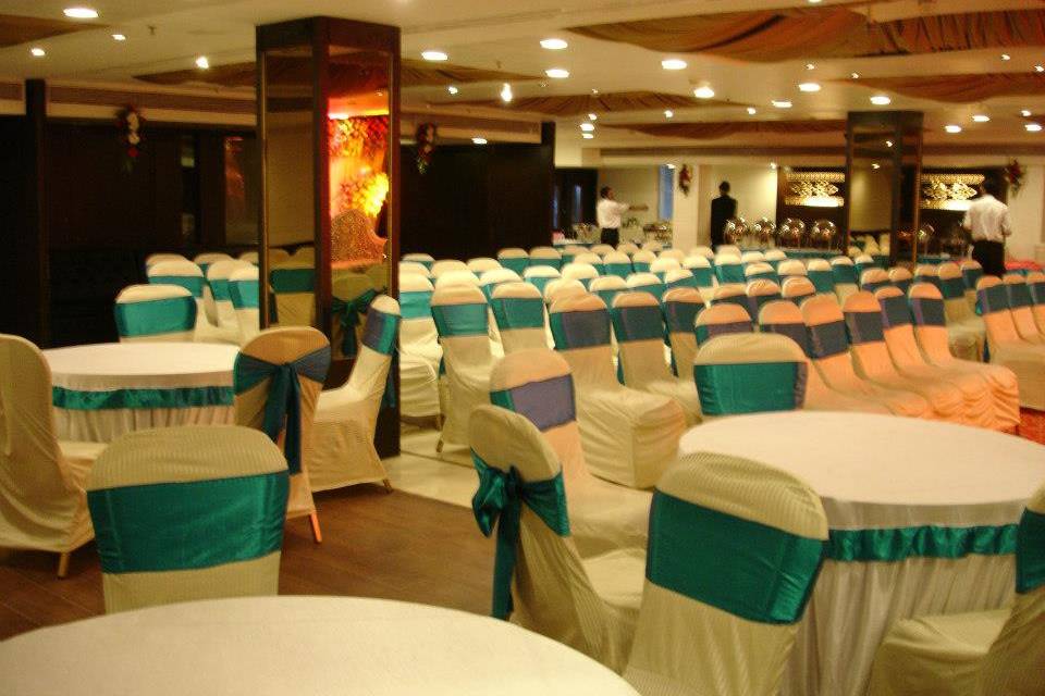 Banquet hall