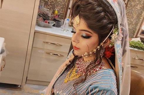 Bridal makeup