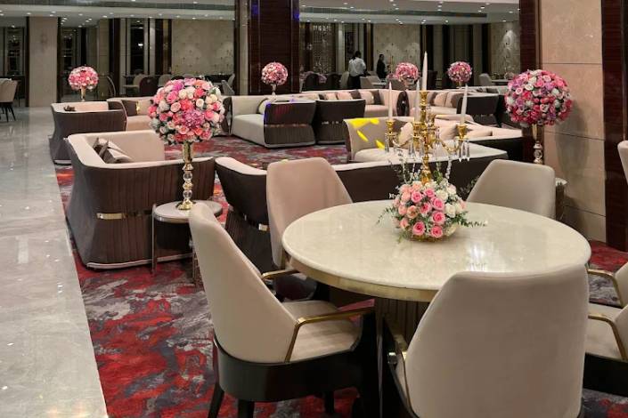 Banquet hall