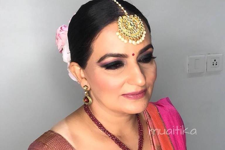 Make Up By Itika Chugh