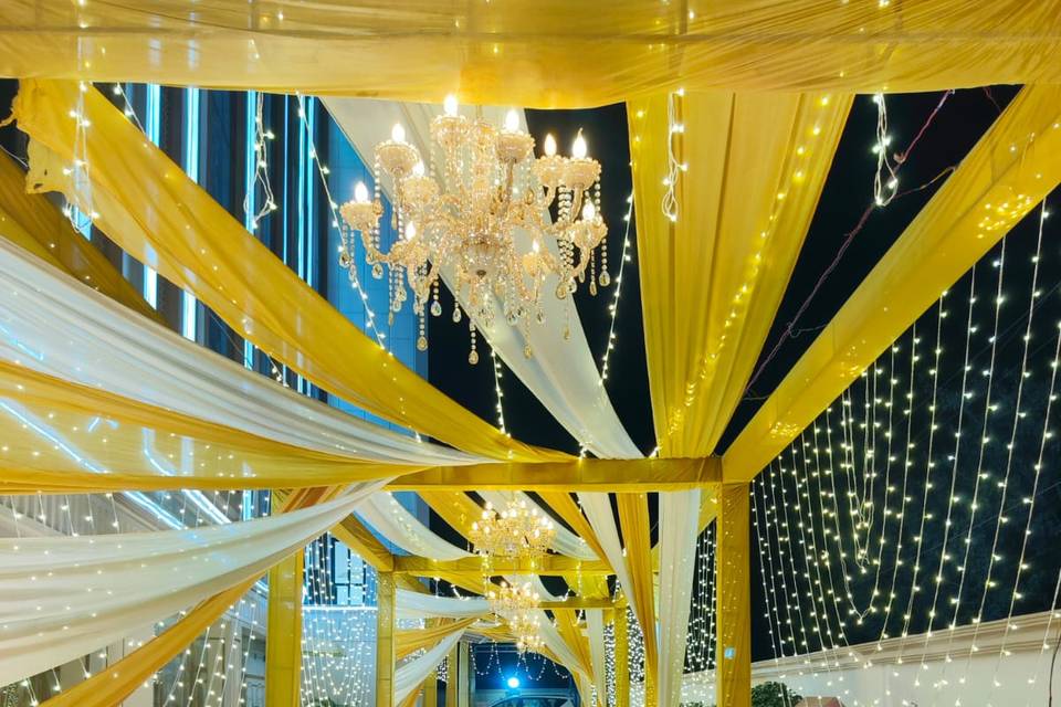 Entrance decor