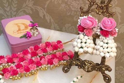 Floral jewellery