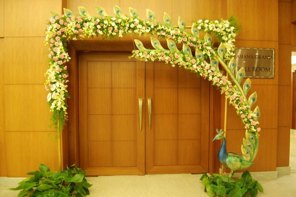 Entrance decor