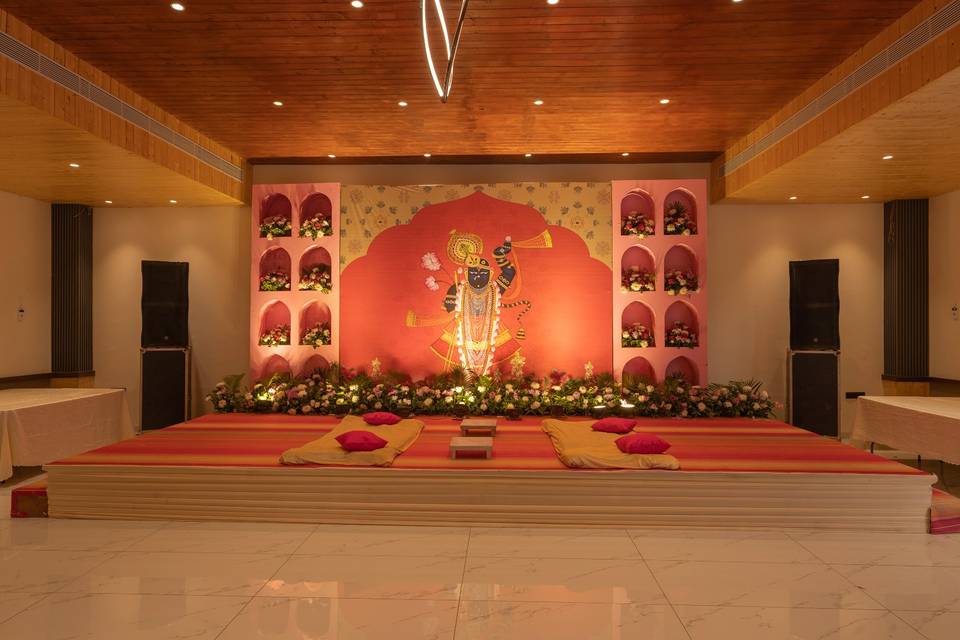 Stage decor