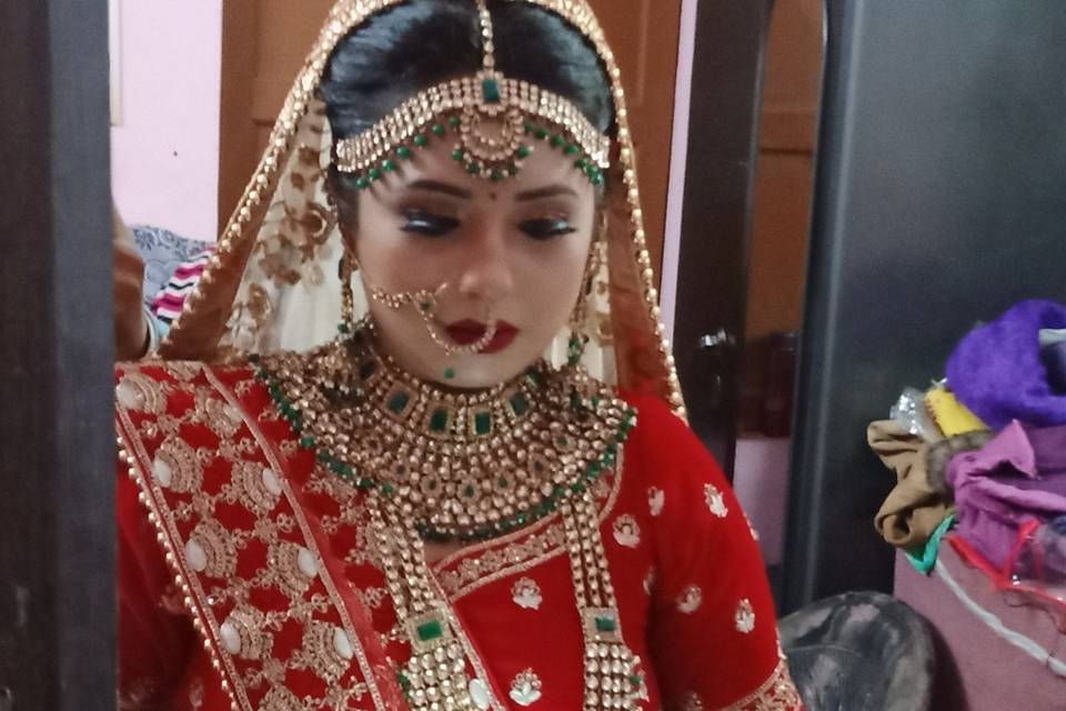 Bridal makeup