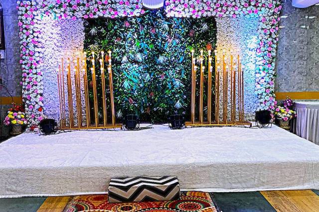 Stage decor
