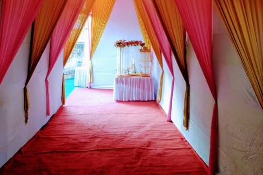 Entrance decor