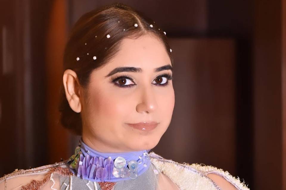 Party makeup