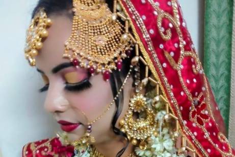 Bridal makeup