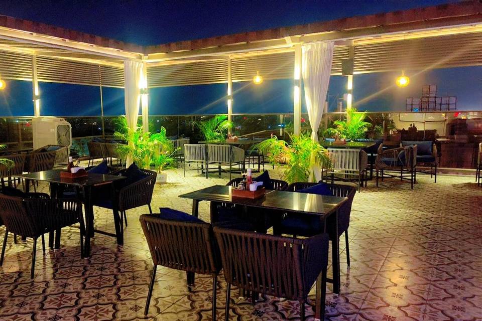 Rooftop restaurant