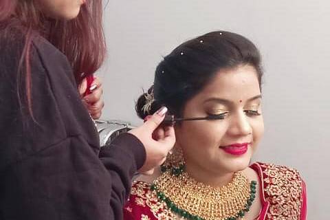 Bridal makeup