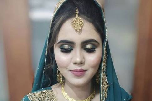 Bridal makeup