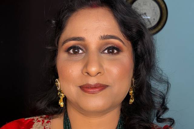 Family wedding makeup