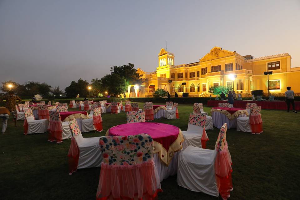 Lawn area