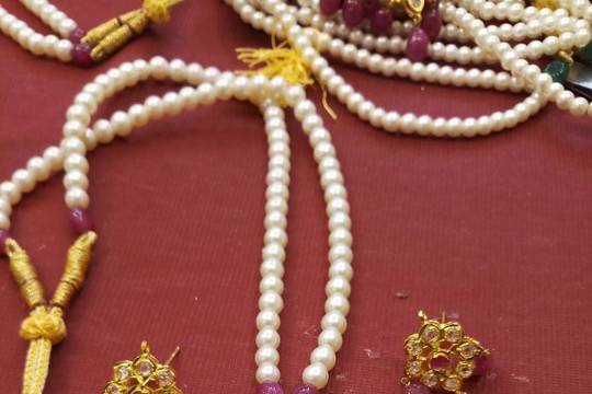 Bridal jewellery