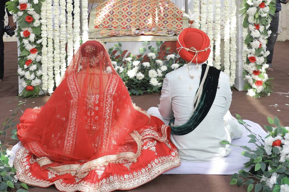 ANAND KARAJ