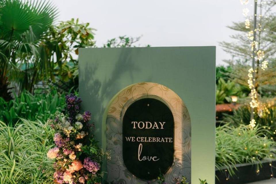 Entrance decor
