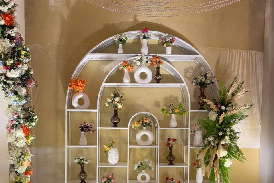 Entrance decor