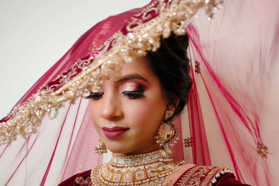 Puzzle Luxury Salon, Jandiala Guru