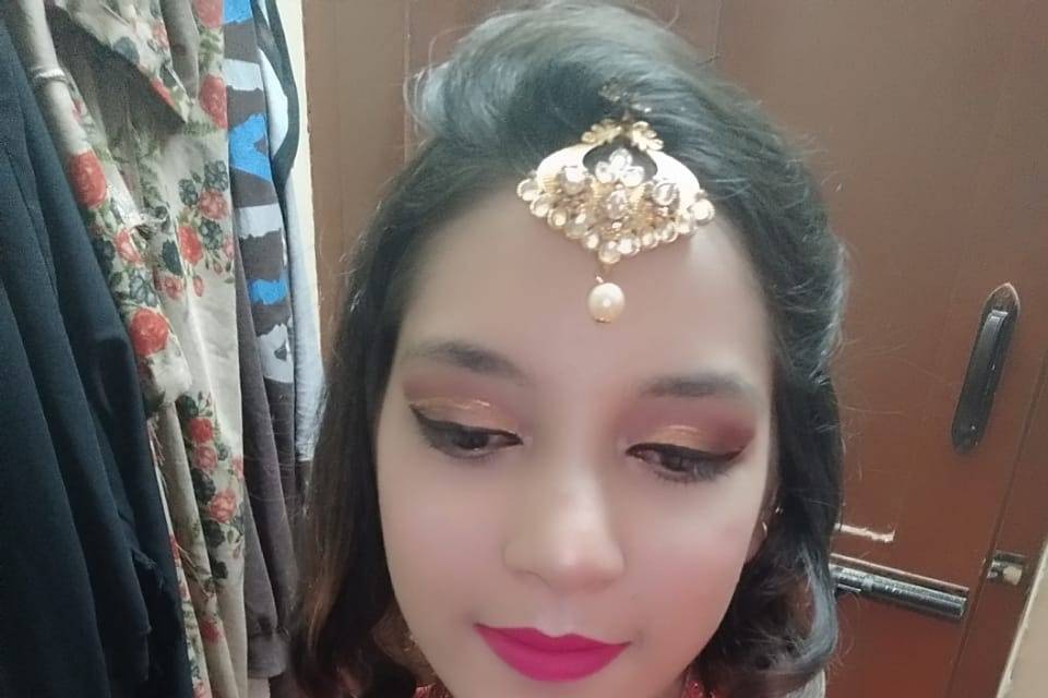 party makeup