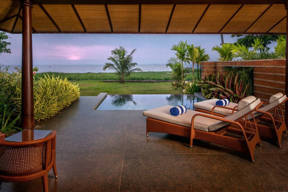 Private pool room