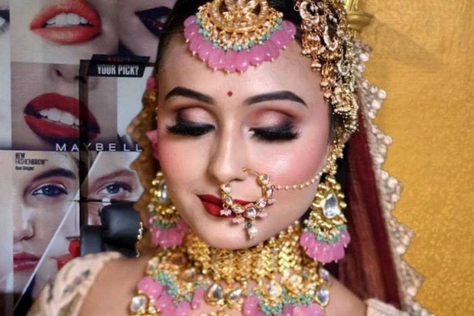 Neha beauty parlour bulandshah