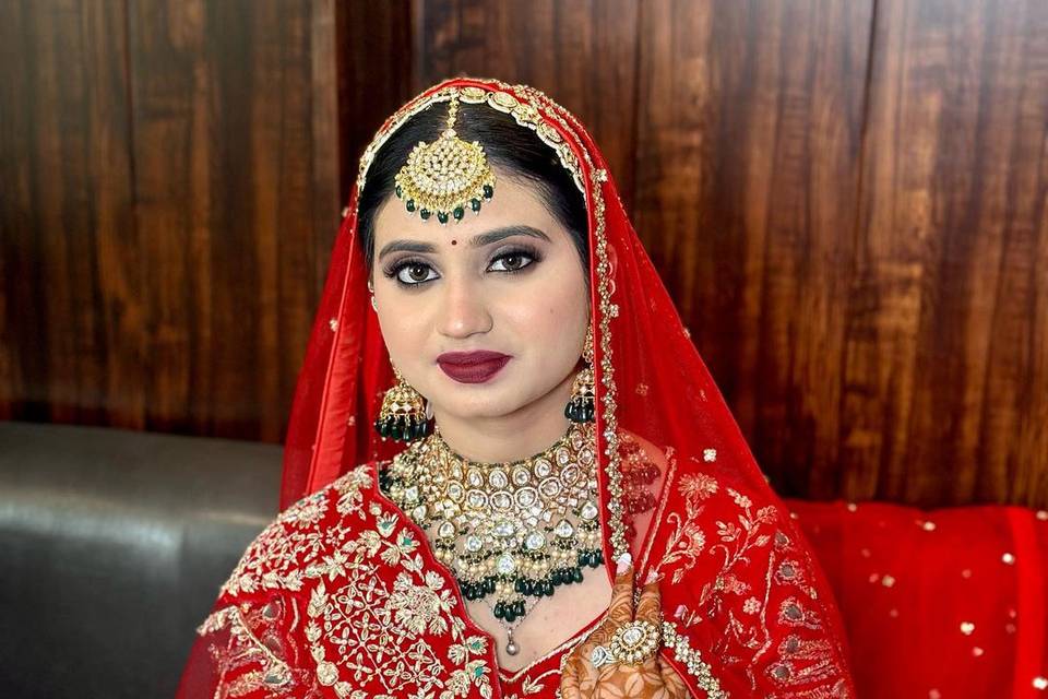 Bridal makeup