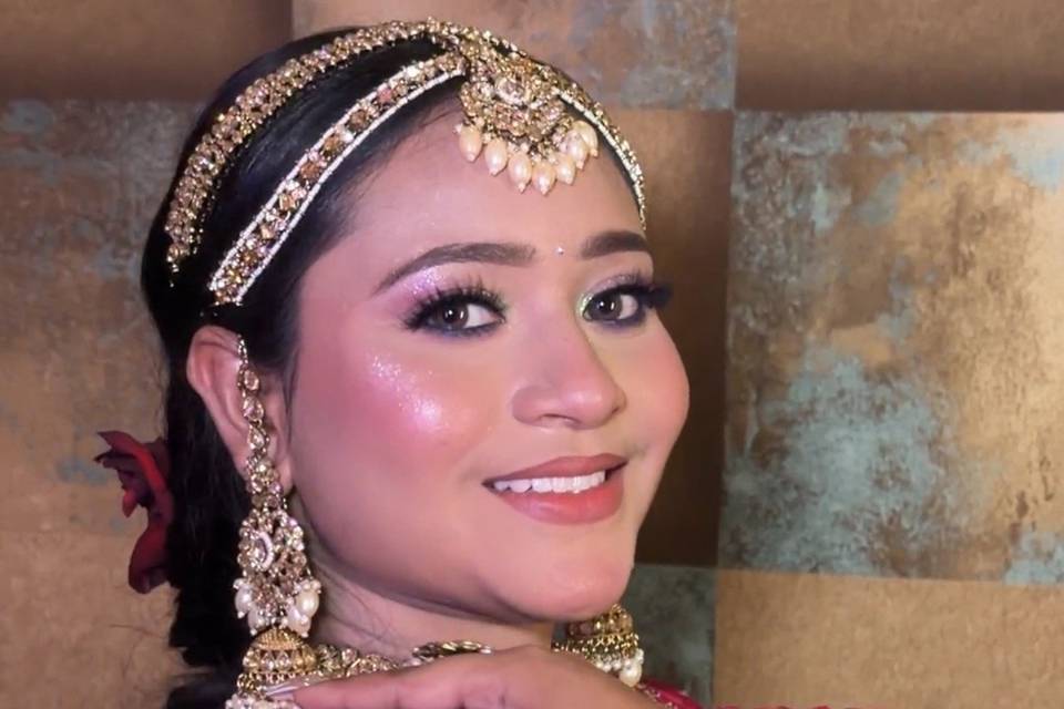 Shubhani Grover Makeup Studio & Academy