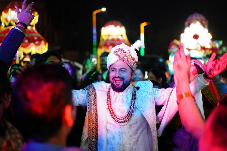 Groom