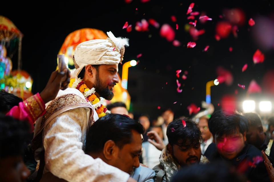 Groom