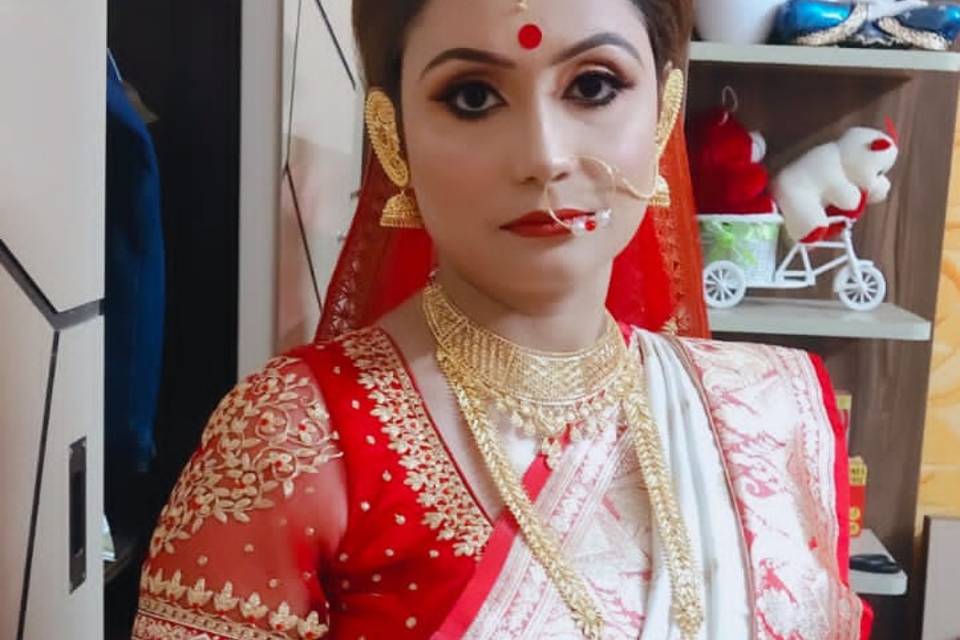 Bengali  Bridal  look