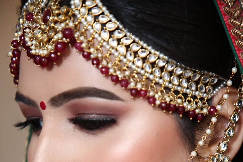 Bridal makeup