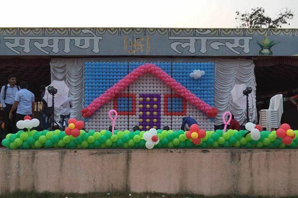 Balloon decor
