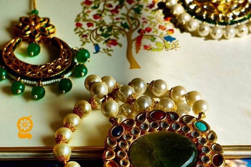 Gems In Jewels