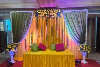 Hotel Hide Away Suites