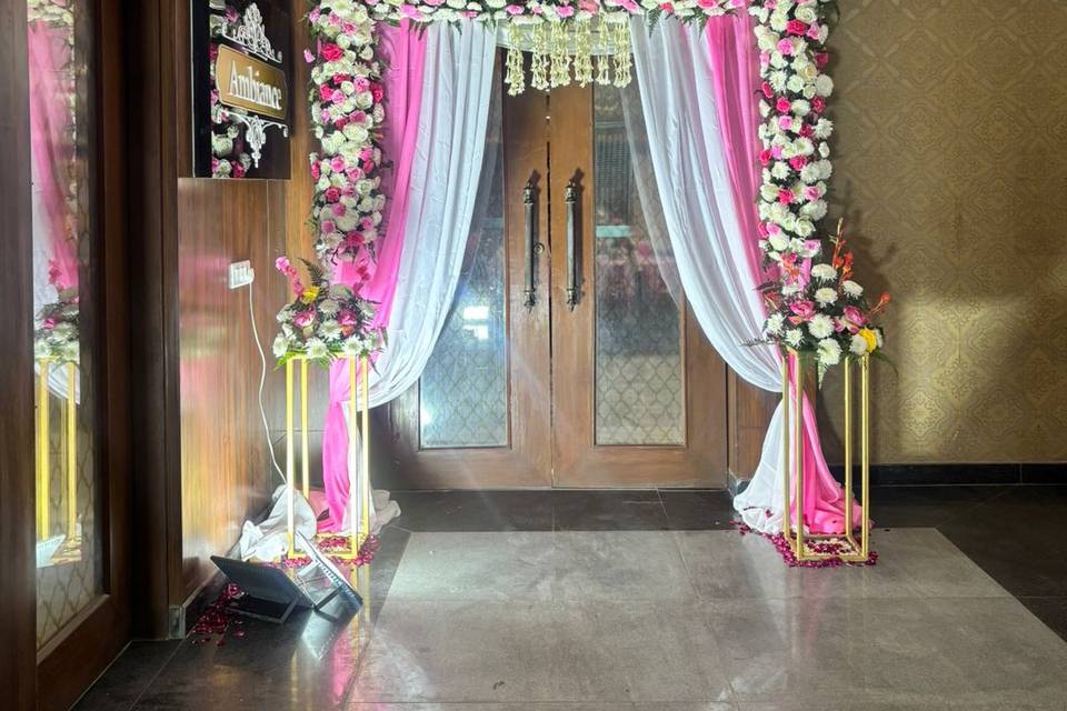 Entrance decor