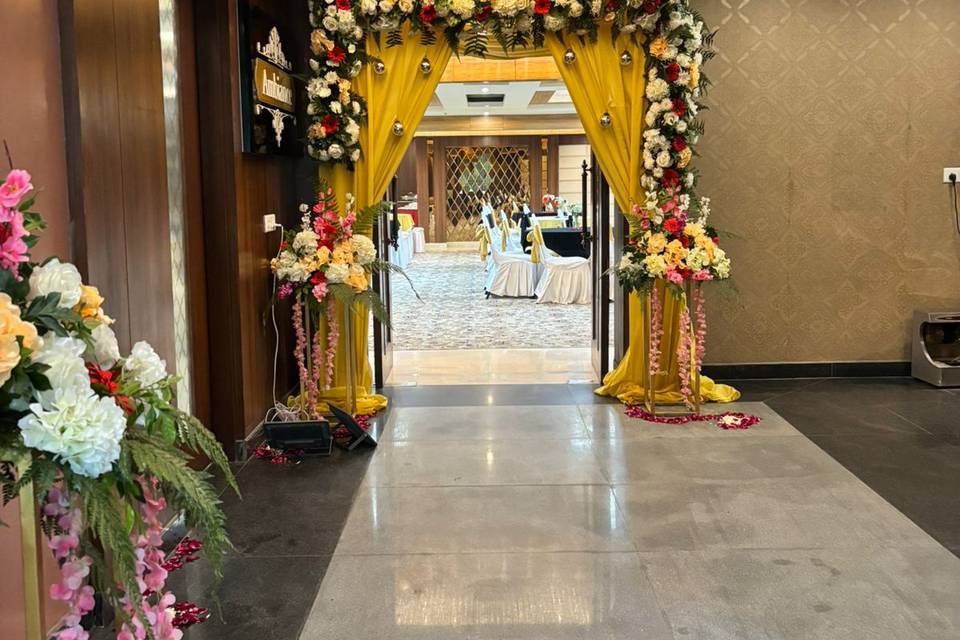 Entrance decor