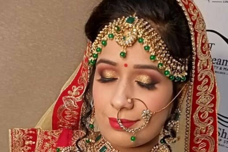 Bridal makeup