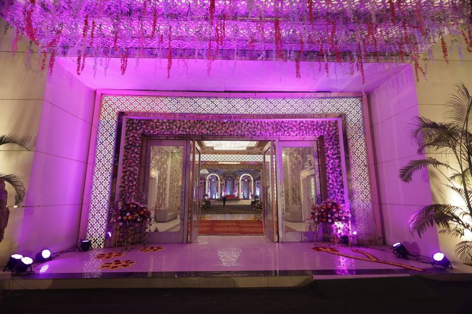 Entrance decor