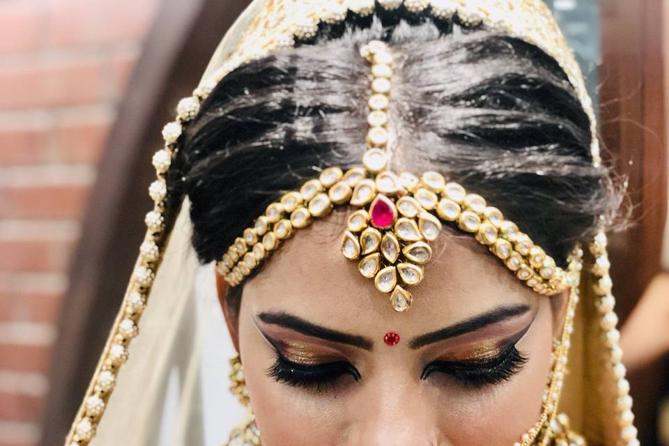 Bridal makeup