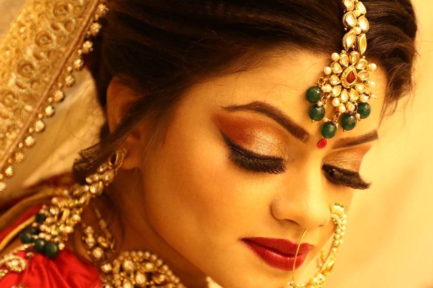 Bridal makeup