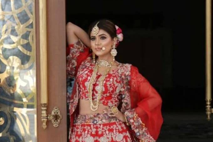 Bridal fashion wear