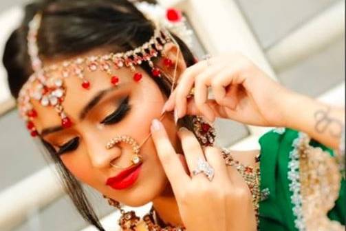 Bridal makeup